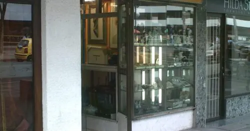 CASA COMERCIAL 90 CASA COMERCIAL 90